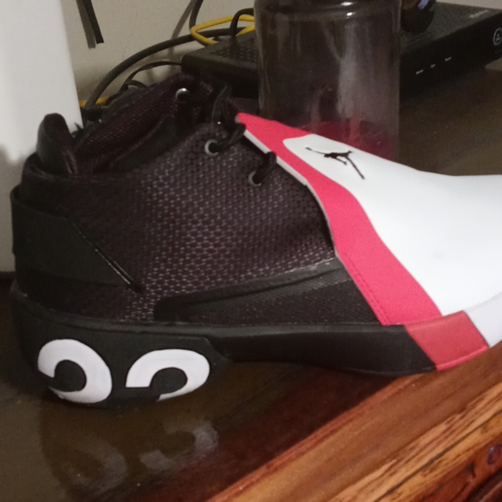 Jordans size.8.5